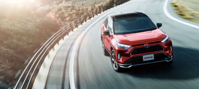 進化するRAV4！？一部改良後の最新機能を追加出来るアップグレードサービス