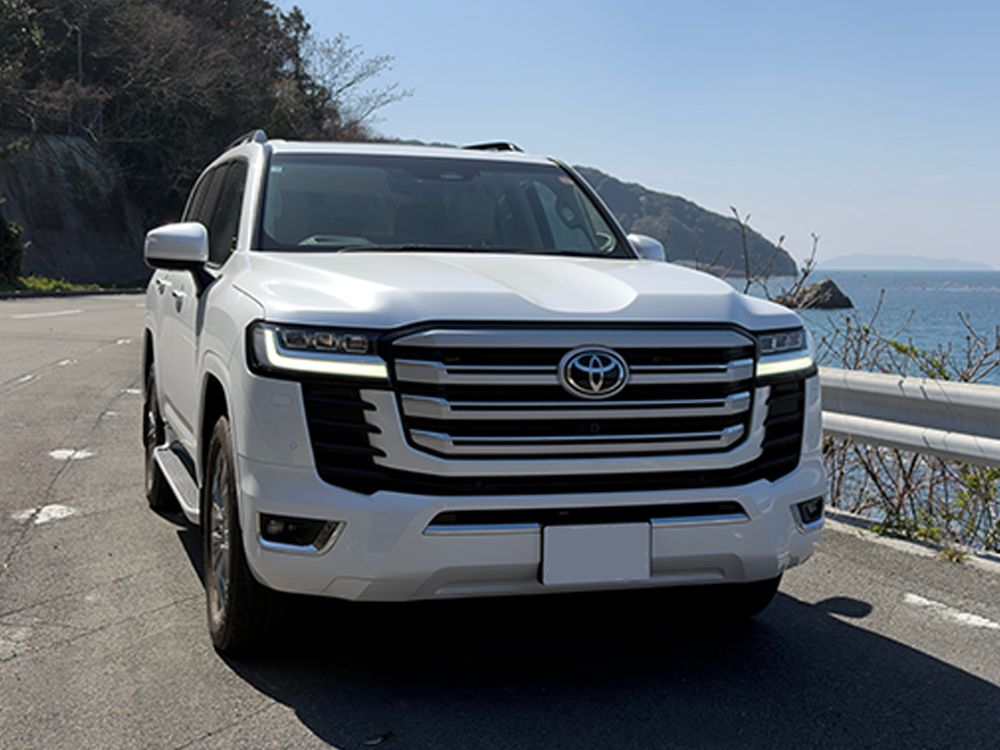 「信頼の純正アップグレード」で実現する、スマートなランドクルーザーライフ