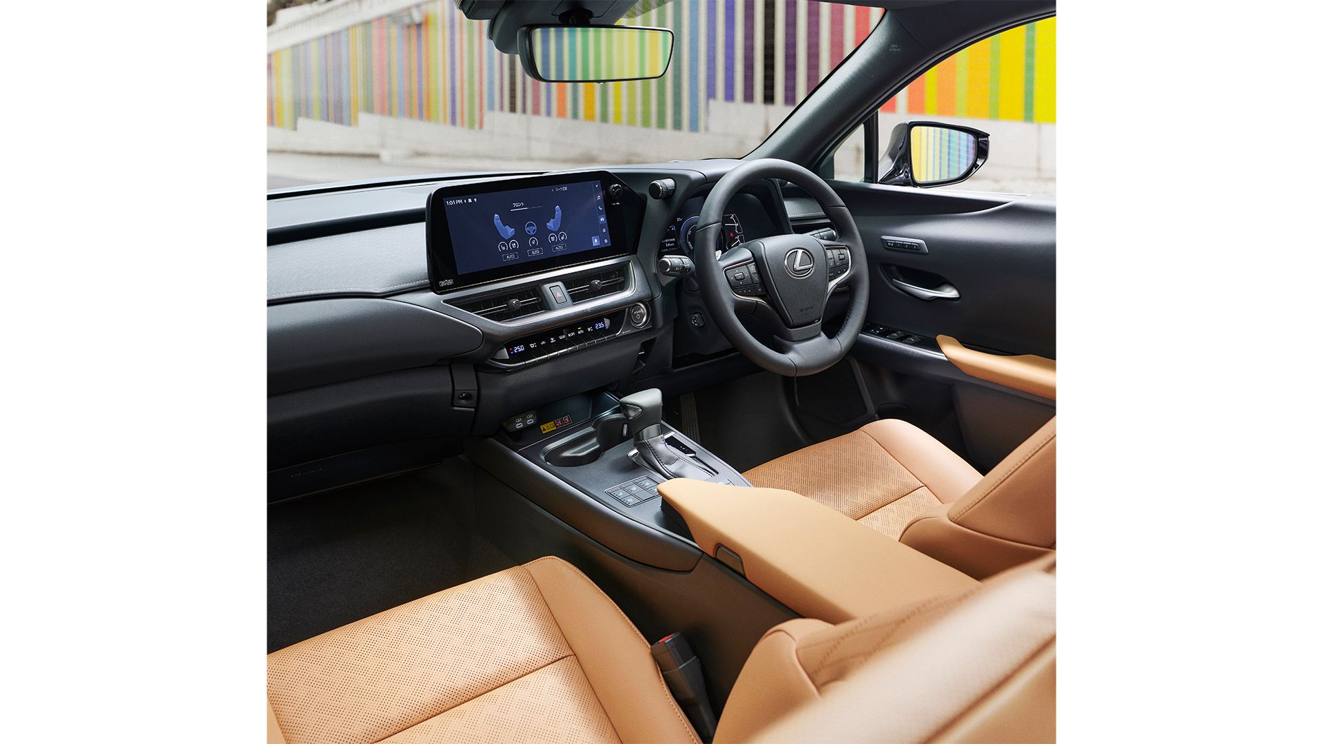 レクサスUX（2022年）