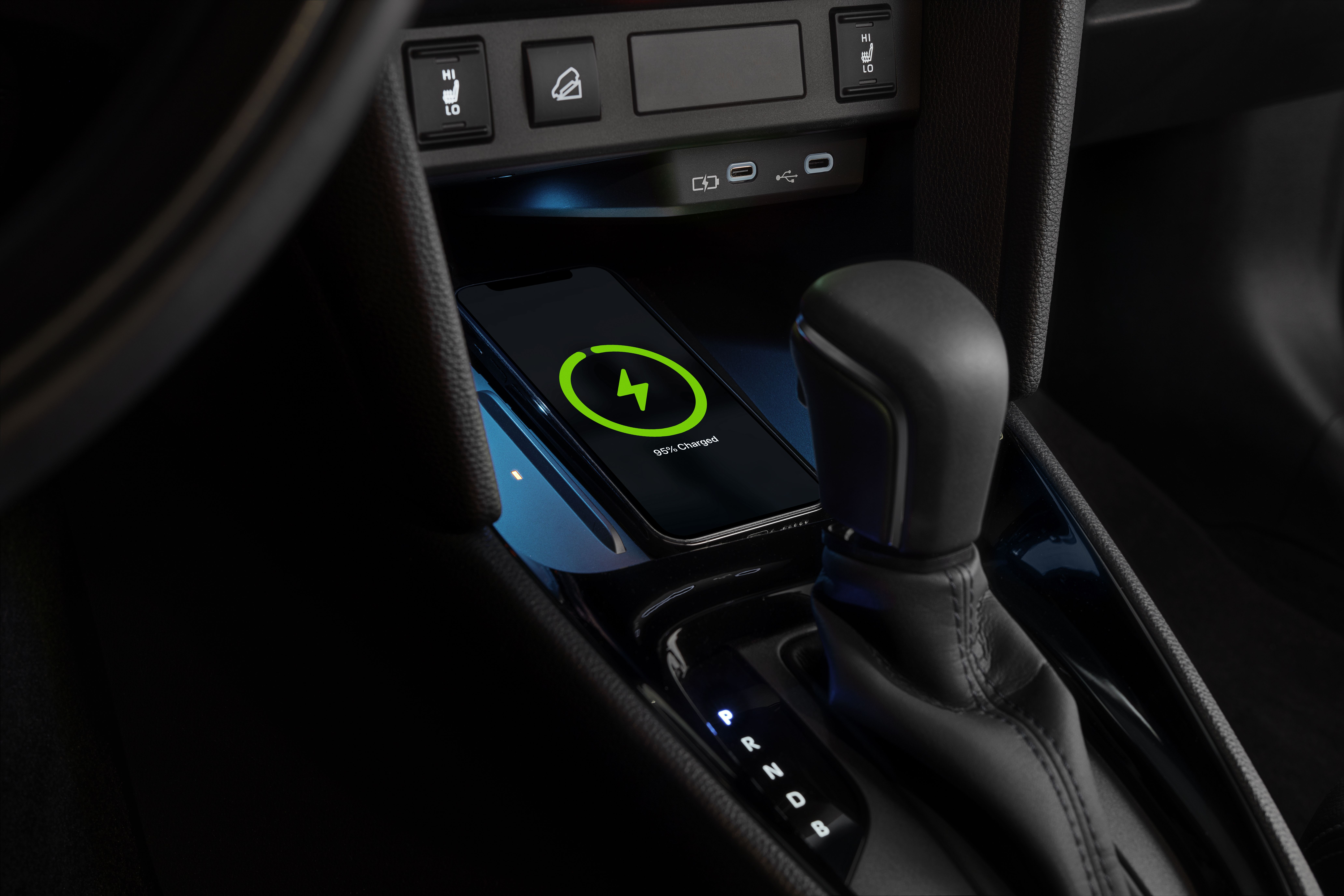 04_2023-yaris-cross-int-009.jpg