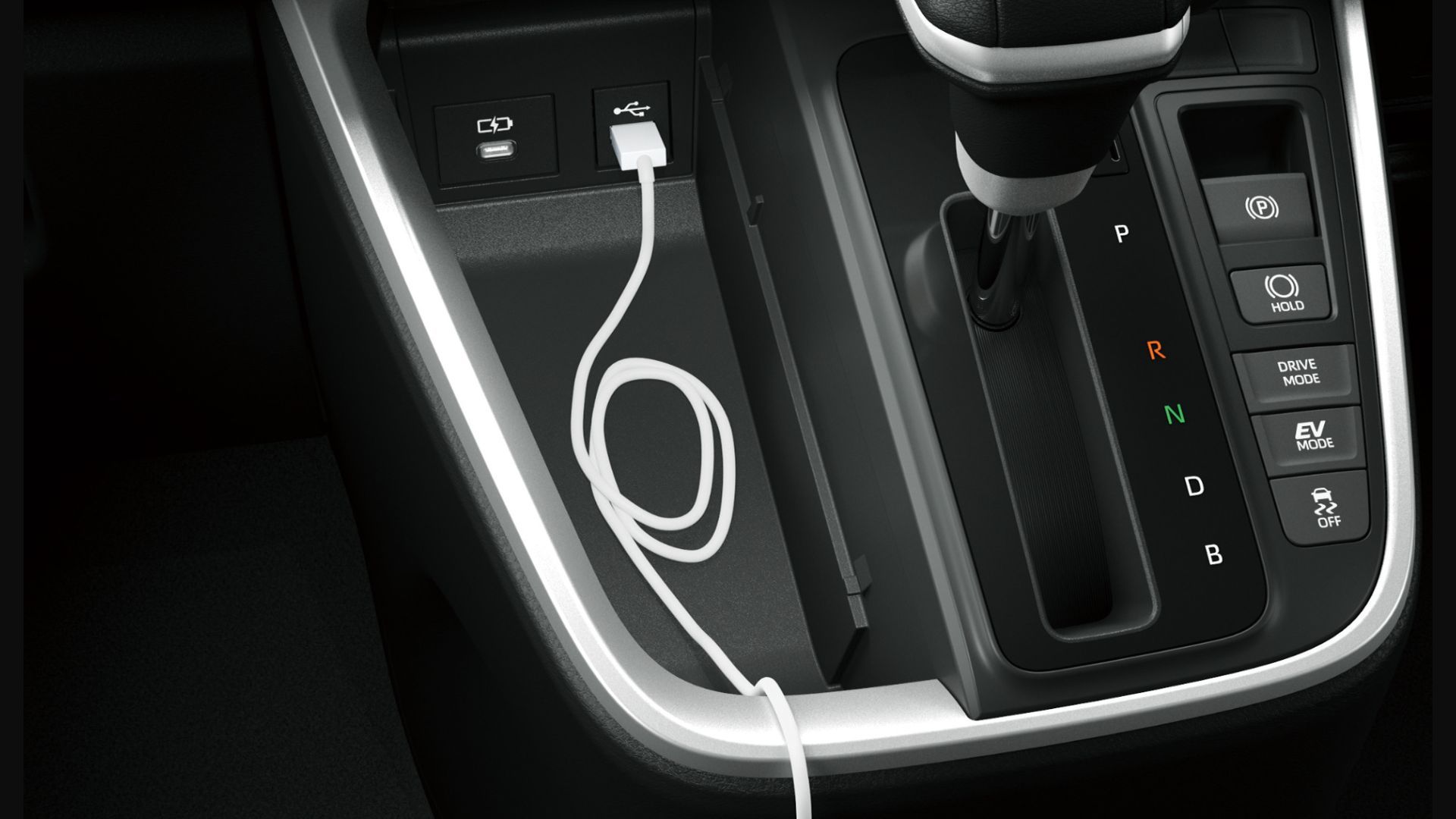 14_インパネまわりのUSBポート