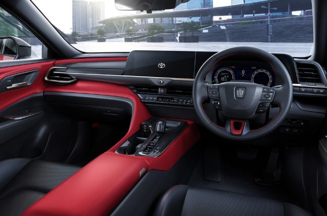 クラウン（スポーツ）を自分仕様に｜TOYOTA UPGRADE FACTORYで叶える純正シフトノブ交換
