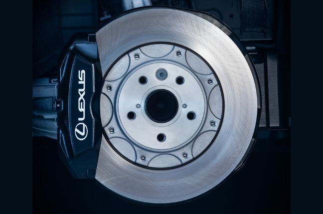IS500 F SPORT Performance