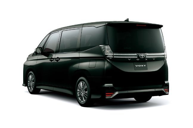 1_ヴォクシー(S-G)リヤビュー