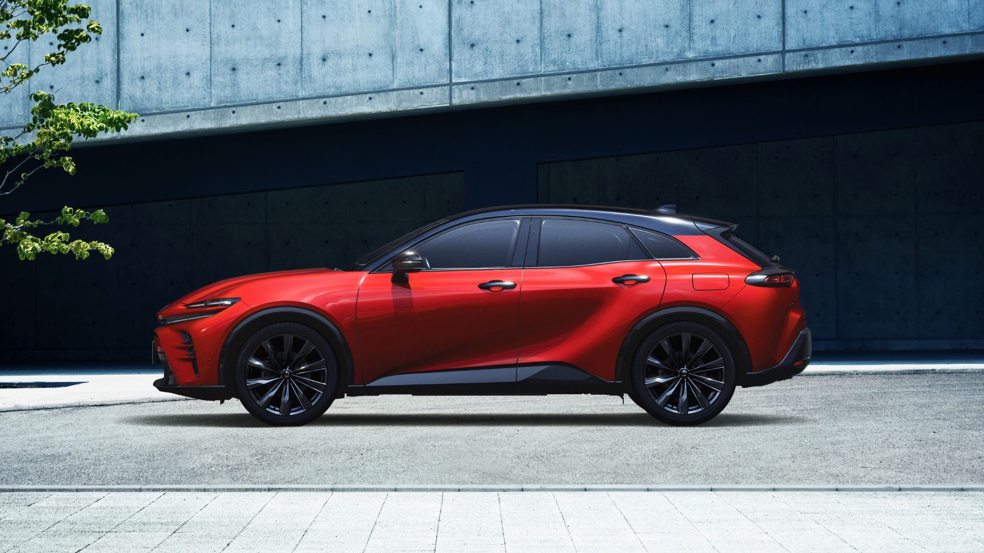 23_クラウン(スポーツ)(SPORT Z 2.5Lハイブリッド車).jpg