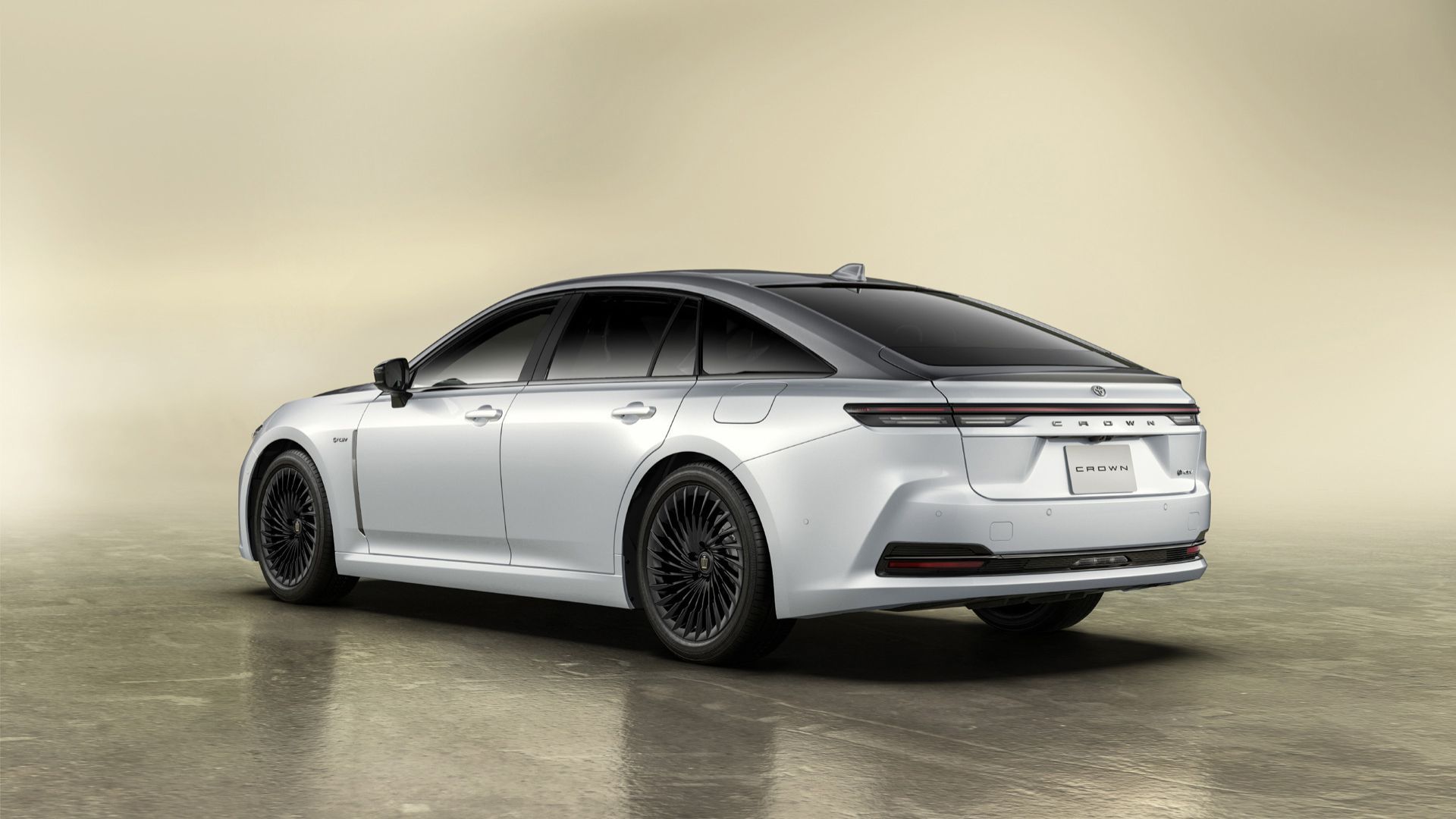 2_クラウン（セダン）70周年記念特別仕様車（リヤビュー）