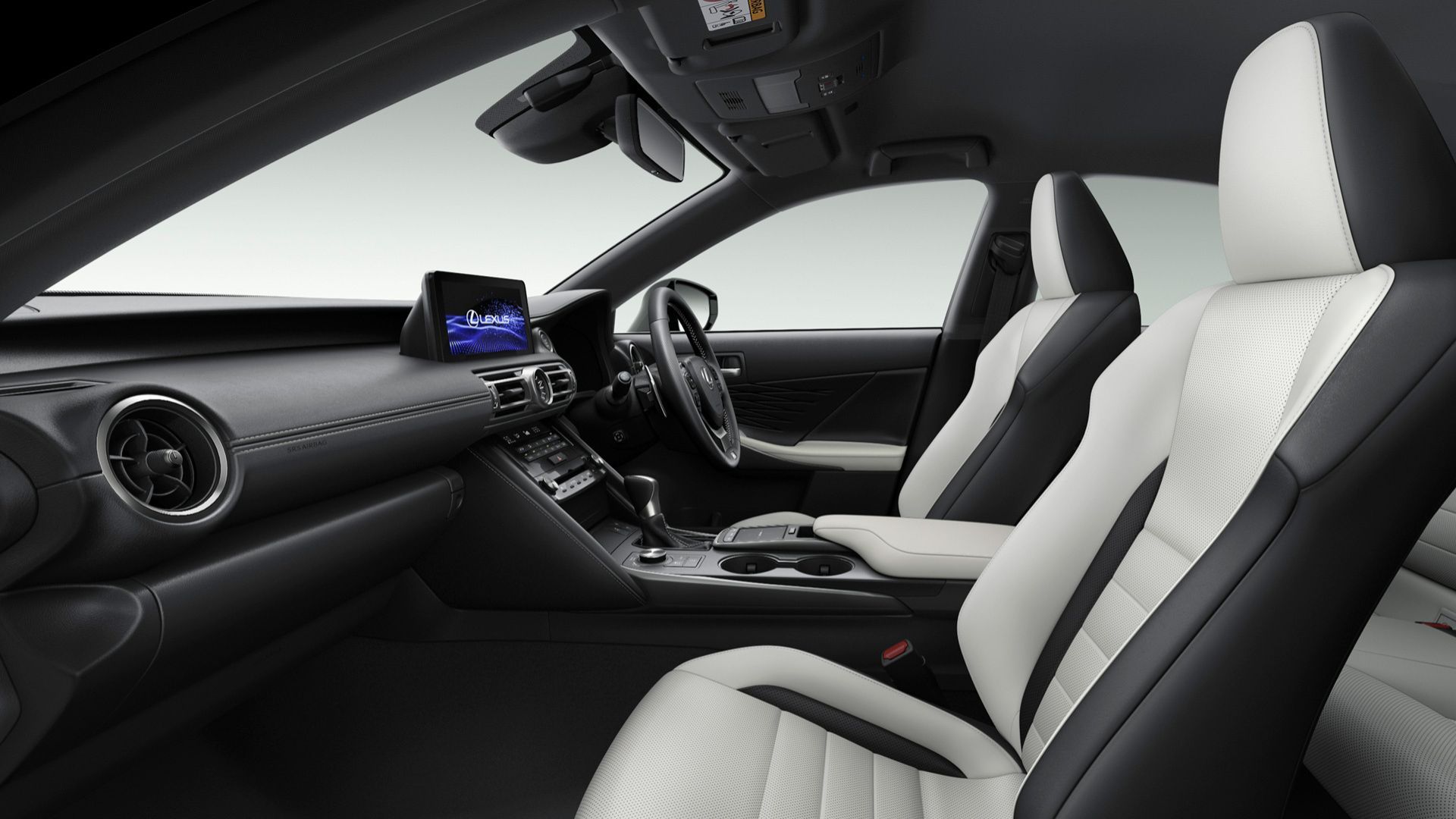 IS300h F SPORT（インテリアホワイト）.jpg
