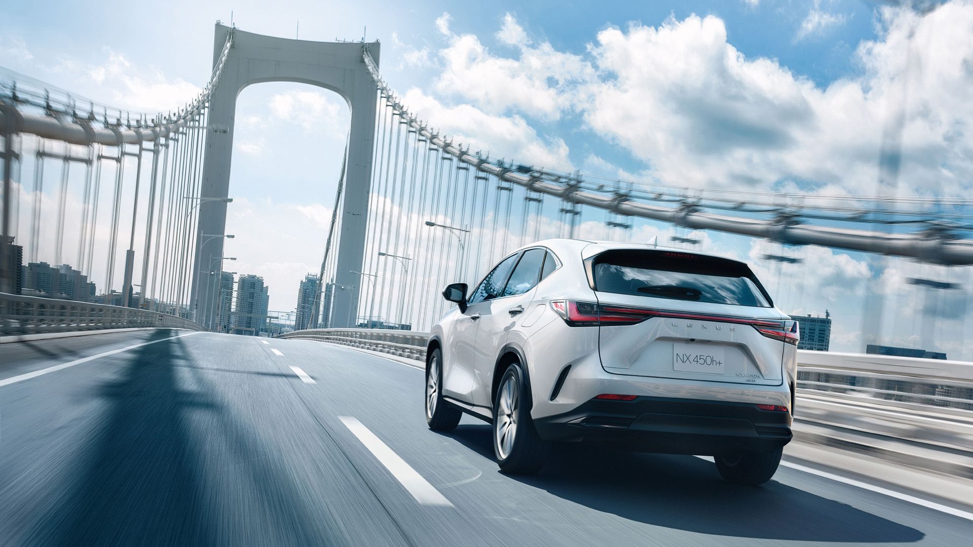 LEXUS NX 450h+ version L