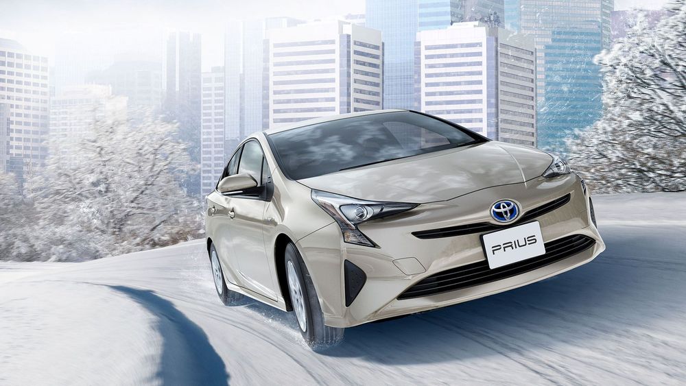 トヨタ50系プリウスとは？概要や歴史と新アイテムについて解説｜TOYOTA/LEXUS UPGRADE FACTORY
