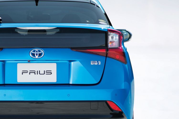 トヨタ50系プリウスとは？概要や歴史と新アイテムについて解説｜TOYOTA/LEXUS UPGRADE FACTORY